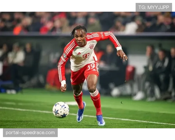 传闻:曼联就夏季引进拜仁前锋特尔展开初步接触 传闻:曼联就夏季引进拜仁前锋特尔展开初步接触